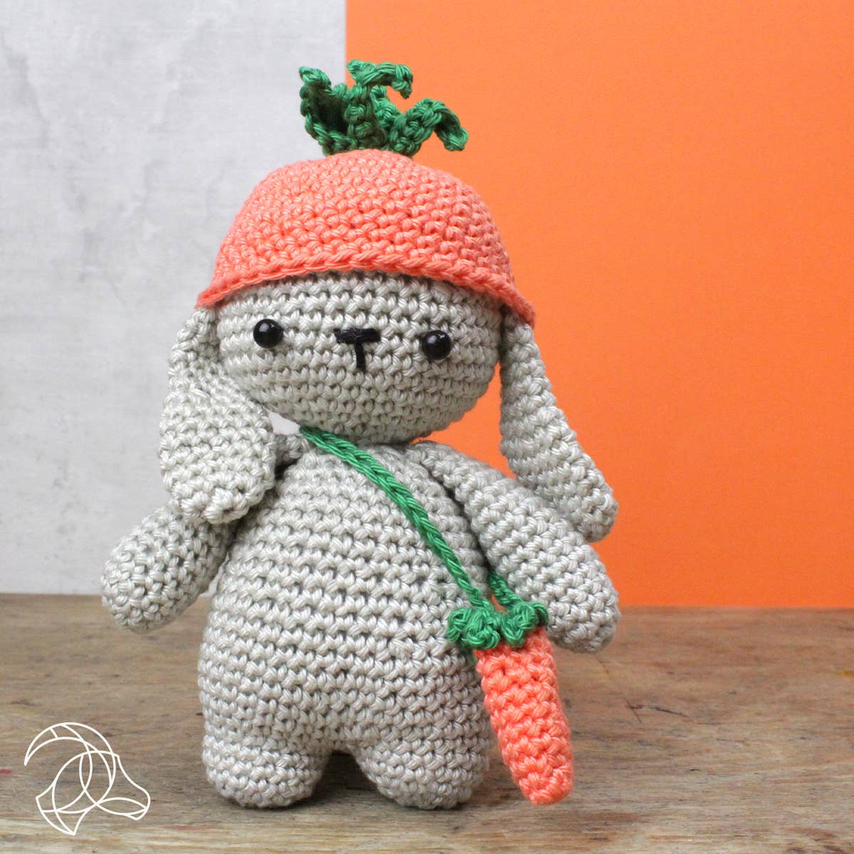 Hardicraft - DIY Crochet Kit - Frank Rabbit