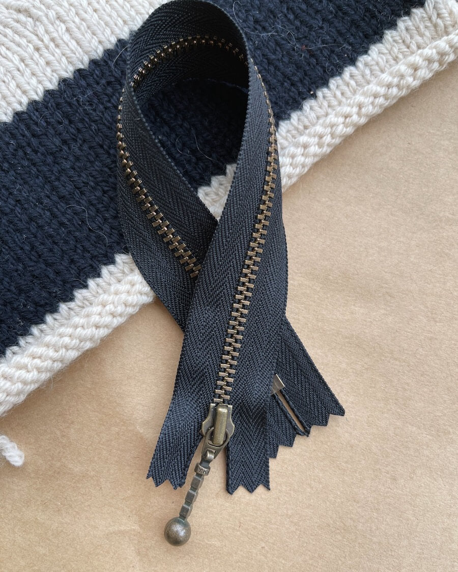 Petiteknit Zipper 23cm