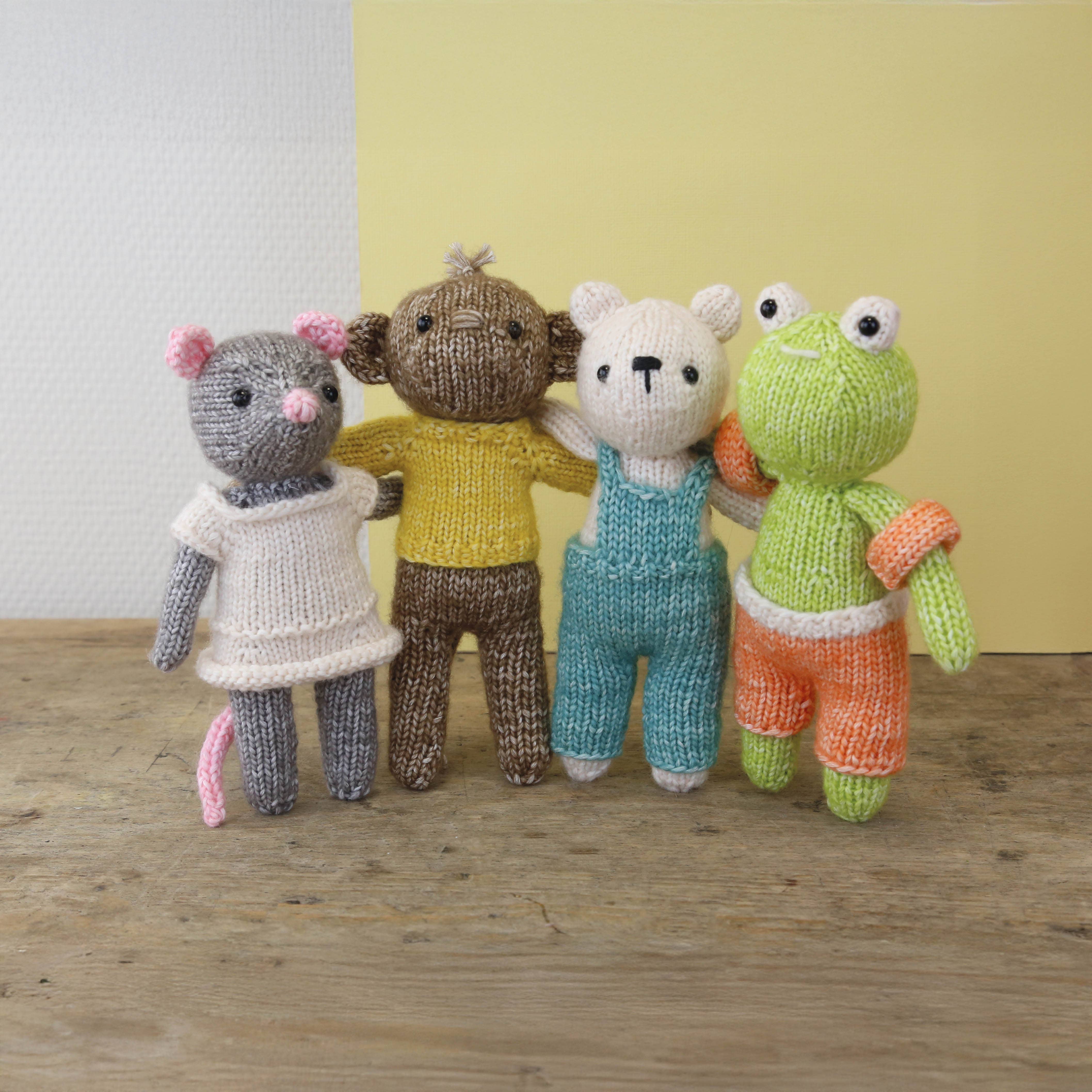 Hardicraft - DIY Knitting Kit - Stijn Frog