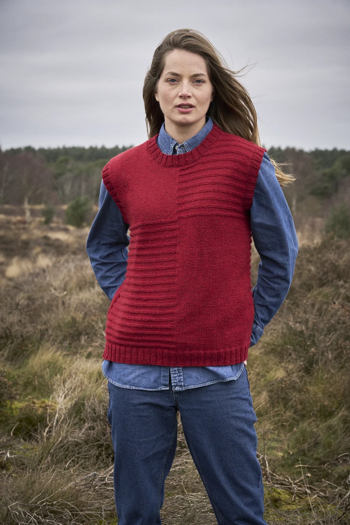 The Bramble & Fleece Firethorn Slipover, textured stripes with a split hem, in Sheepsoft DK