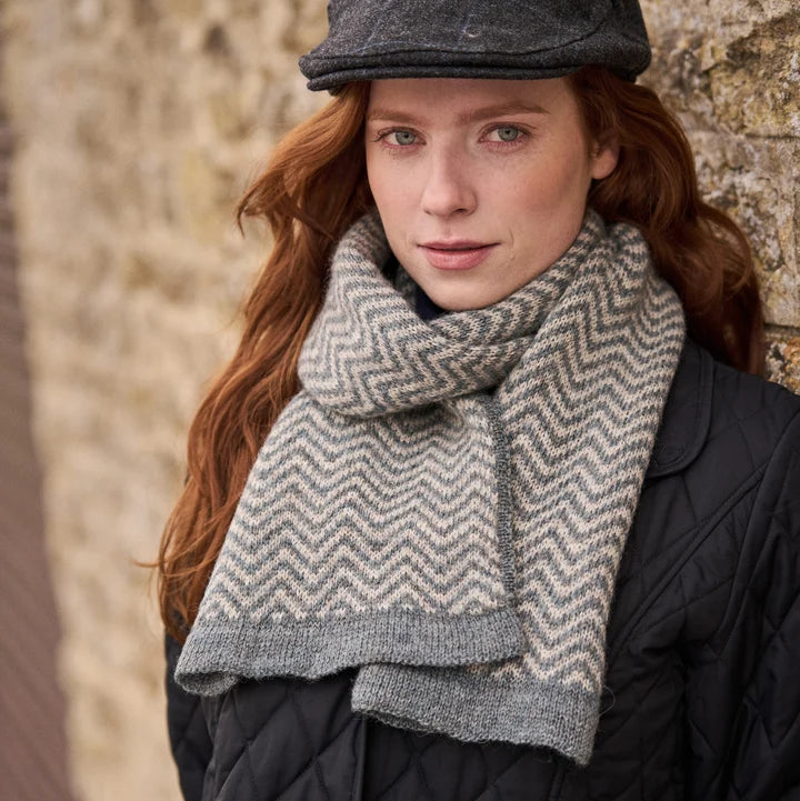 Bramble & Fleece Thirsk Scarf Knitting Kit in Sheepsoft 4 Ply