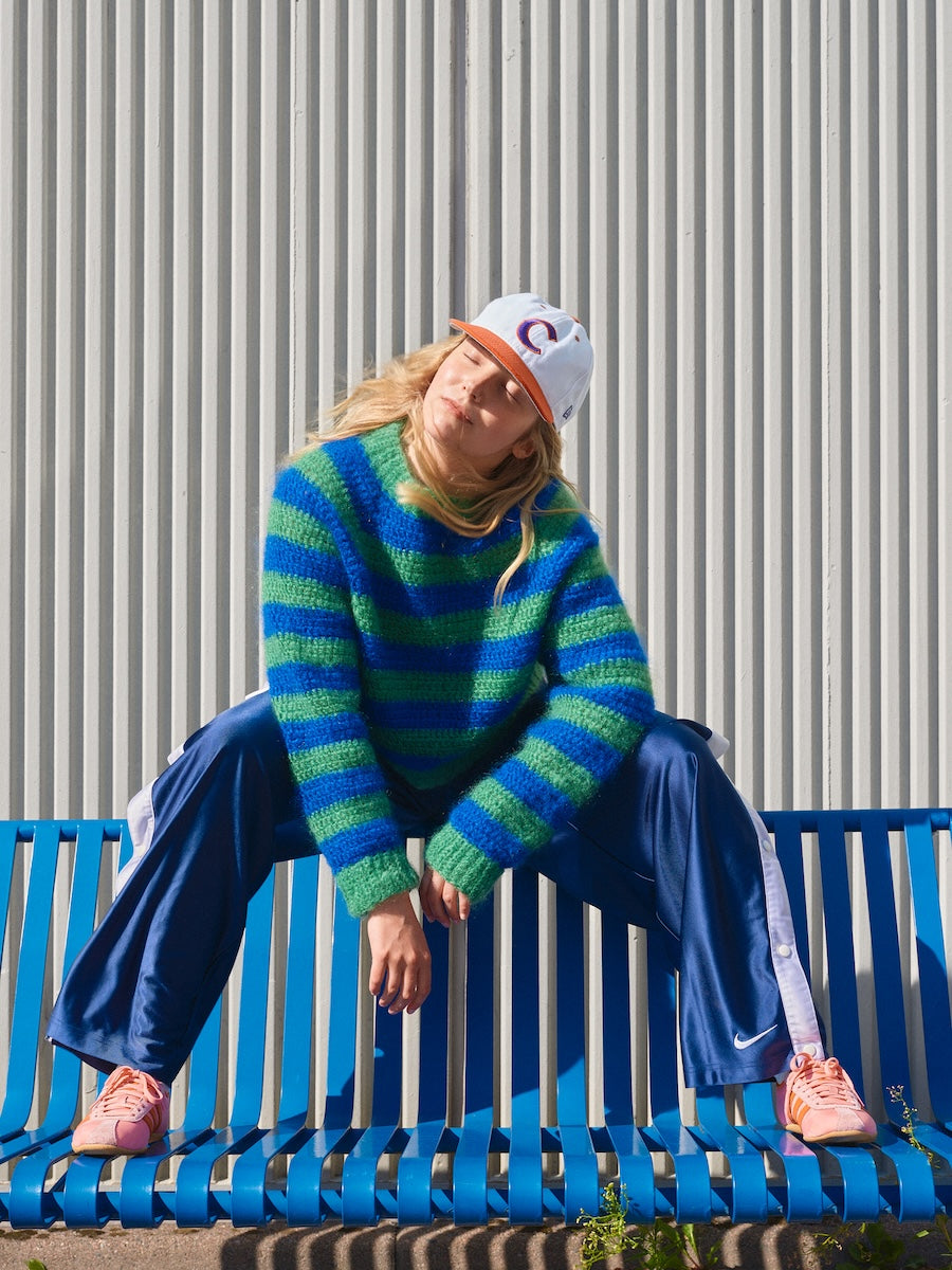 Hook Out!: Fresh Crochet Wear - Crochet Book