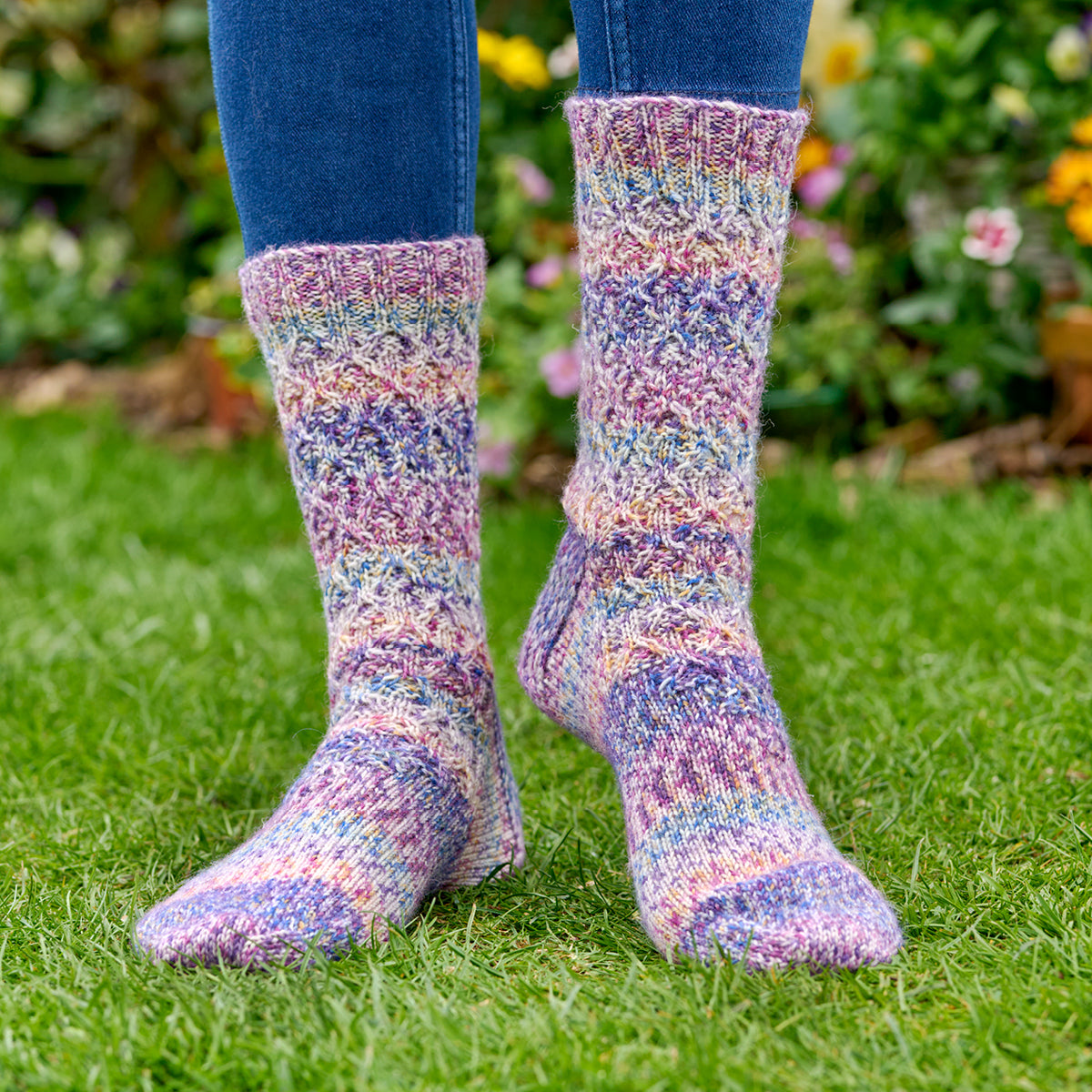Flutter - Sock Knitting Pattern (FREE PDF download)
