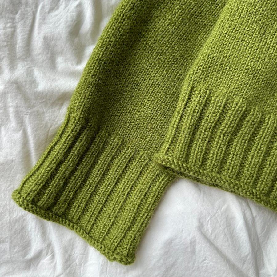 PetiteKnit Amy Sweater Knitting Kit in Peer Gynt