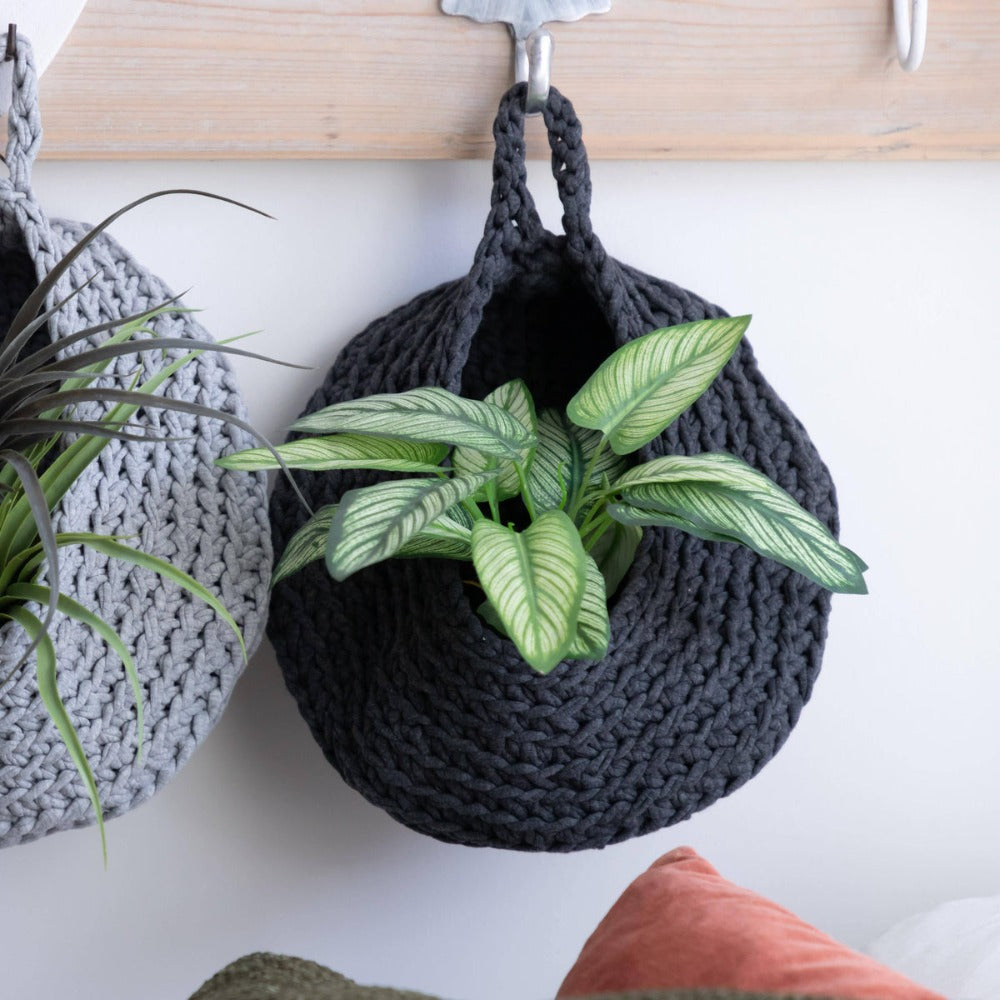 Hoooked Hanging Basket - Crochet Kit