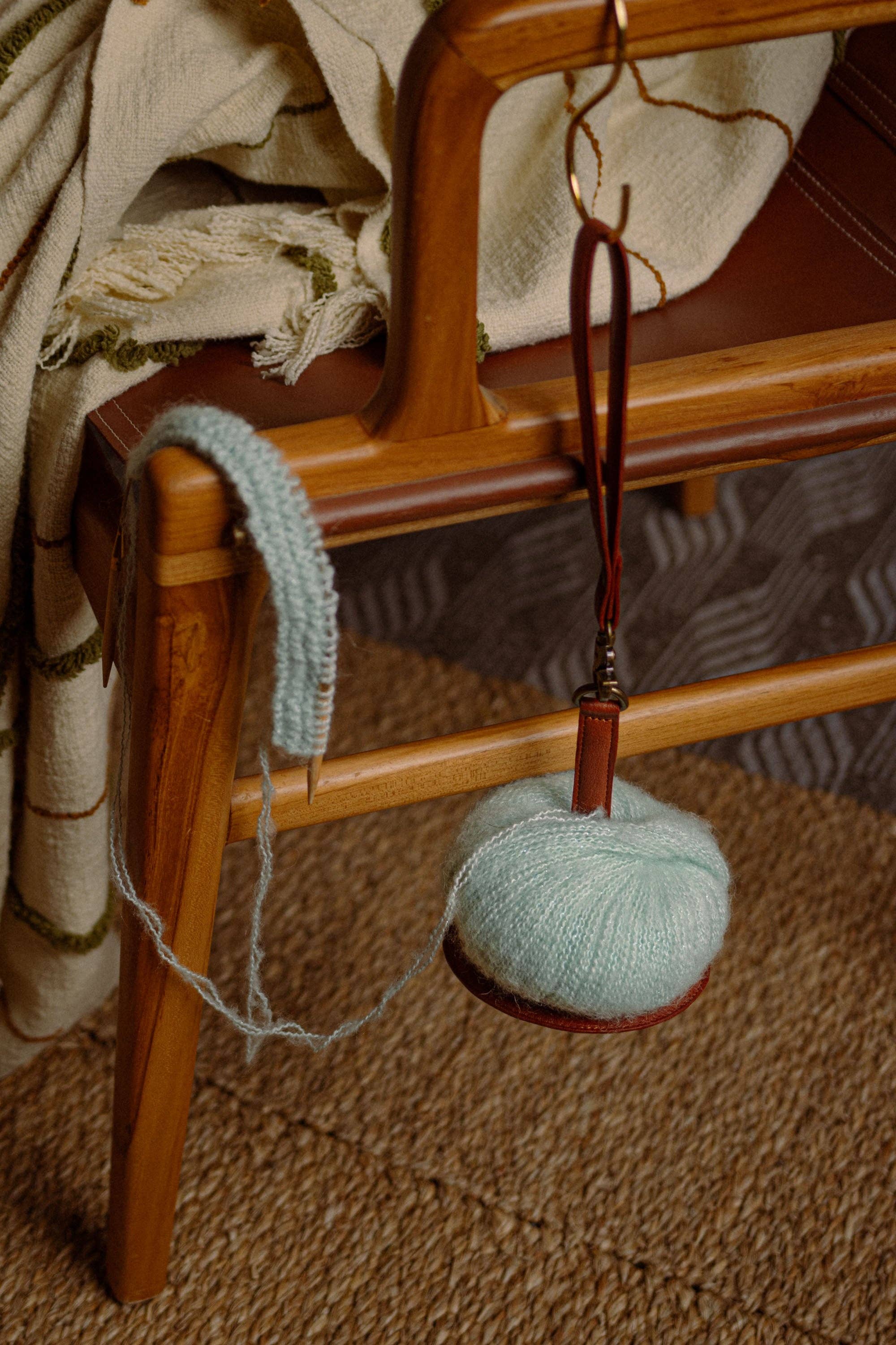 muud - Gyrit Yarn Holder