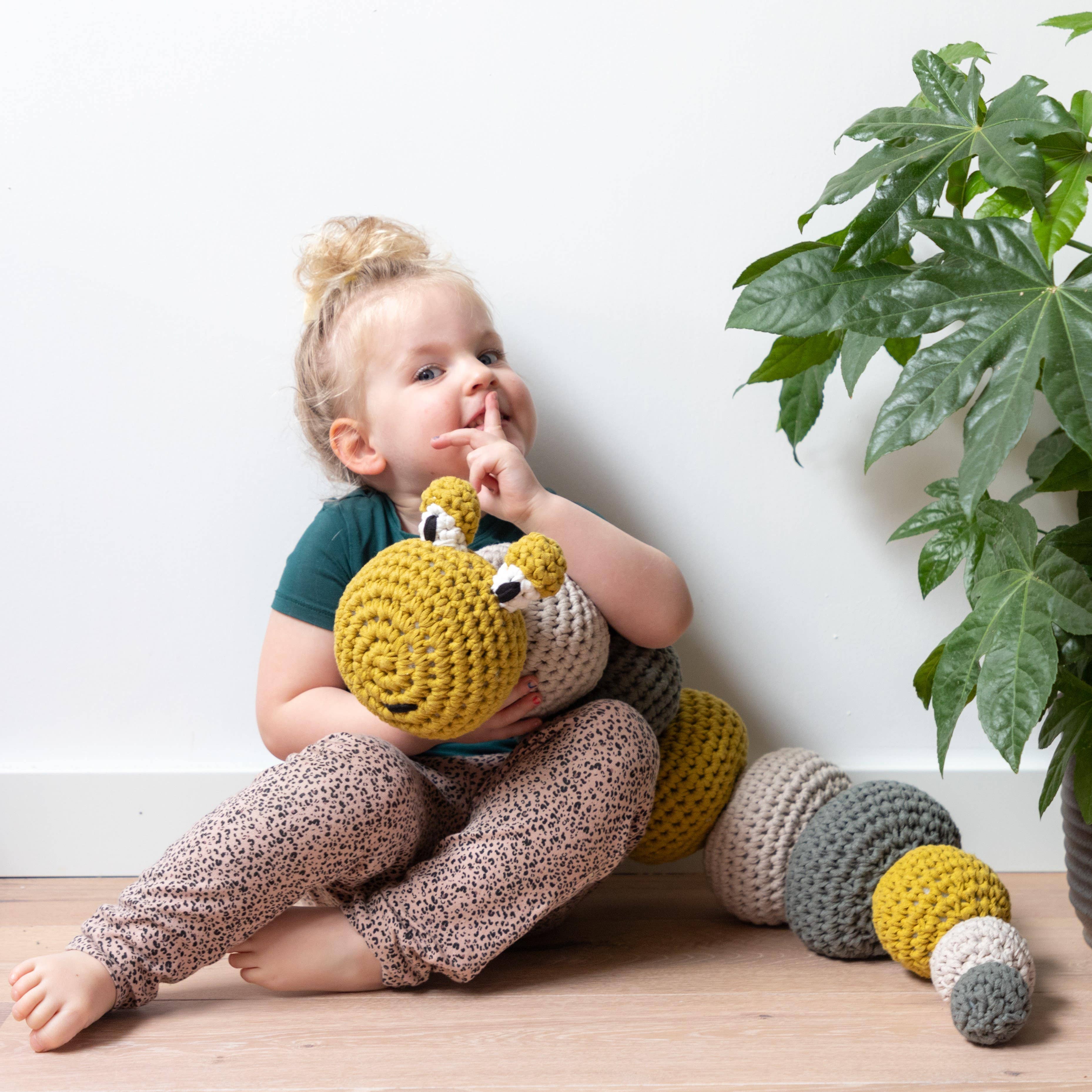Hoooked - Kit de crochet DIY RibbonXL Chenille Lola