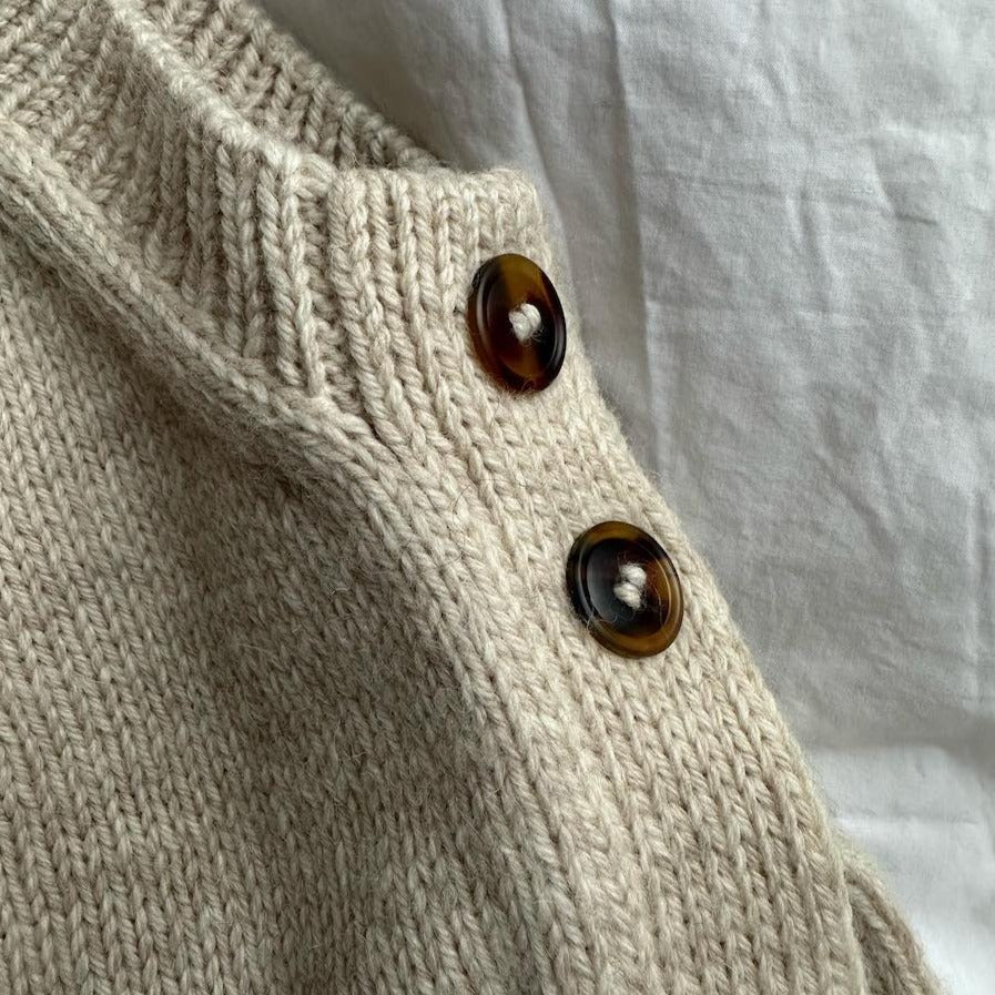 PetiteKnit Lulu Slipover Knitting Kit in WYS Wool Revival