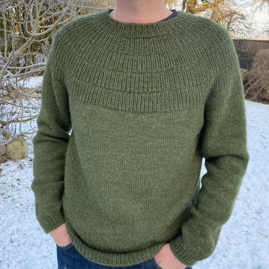 PetiteKnit Anker's Sweater My Boyfriend's Size - Knitting Pattern