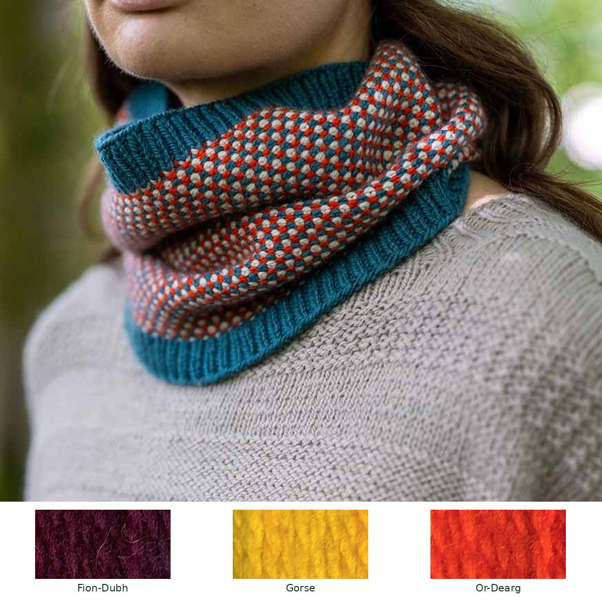 Weavers Way Linen Stitch Cowl knitting kit in Fion-Dubh, Gorse and Or-Dearg, with all three yarn shades shown