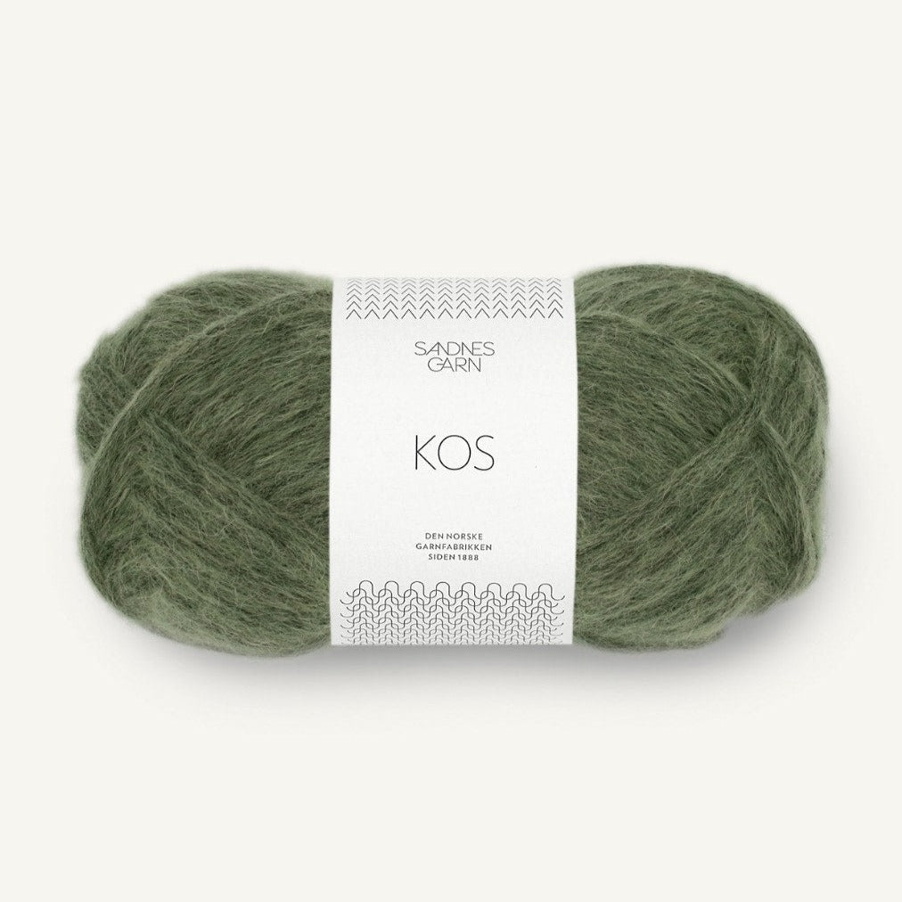 PetiteKnit Novice Sweater Knitting Kit