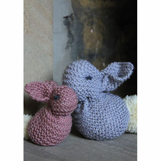 Rowan Easter Bunnies by Vicky Sedgwick (PDF download)