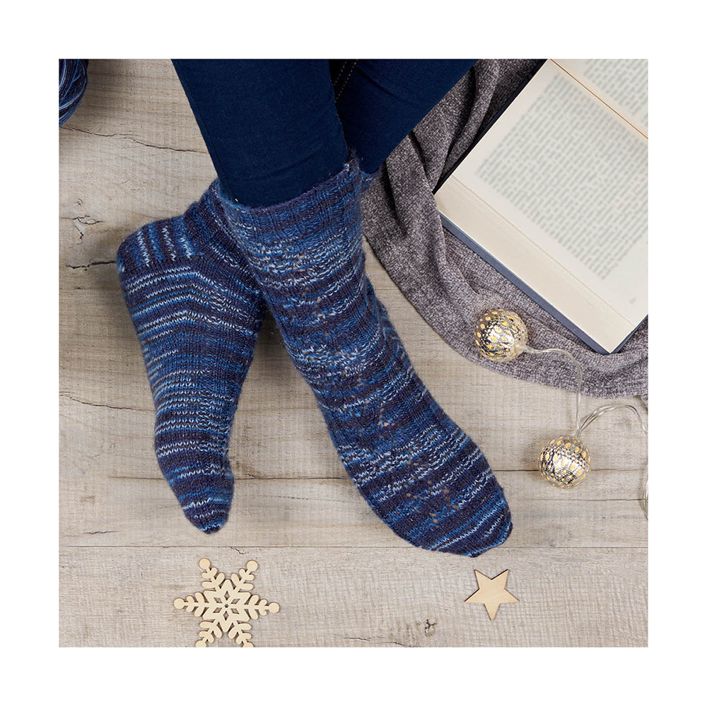 Comet Christmas Socks - Knitting Pattern (FREE PDF Download)