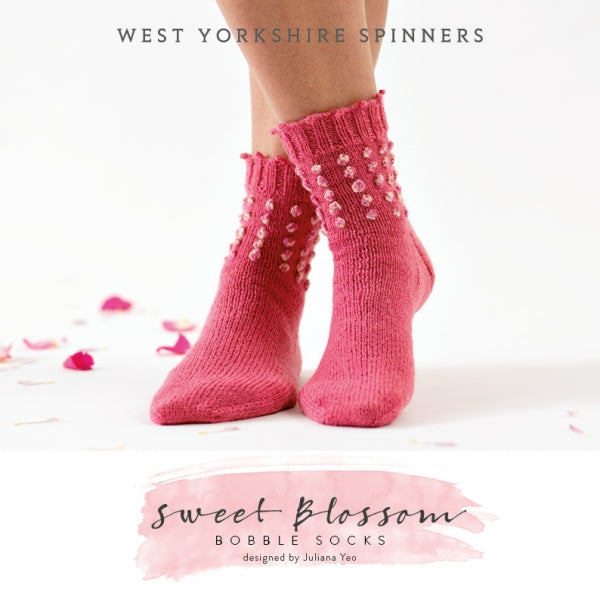 Patron de chaussettes à pompons WYS Sweet Blossom (téléchargement PDF)