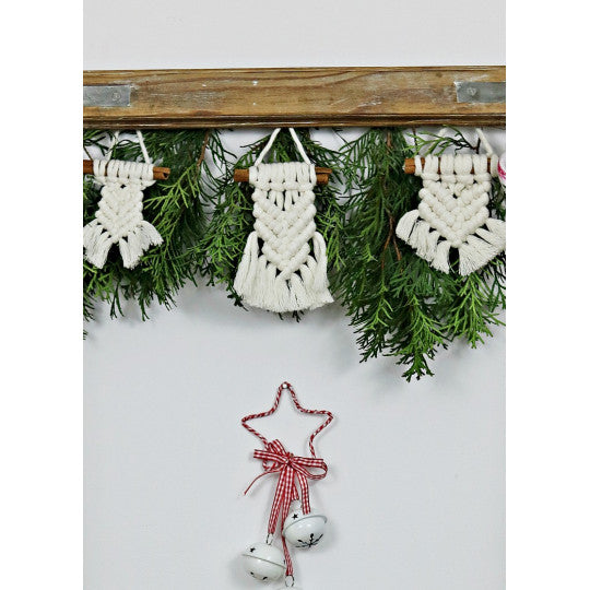 Macramé Mini Christmas Decorations (FREE PDF Download)