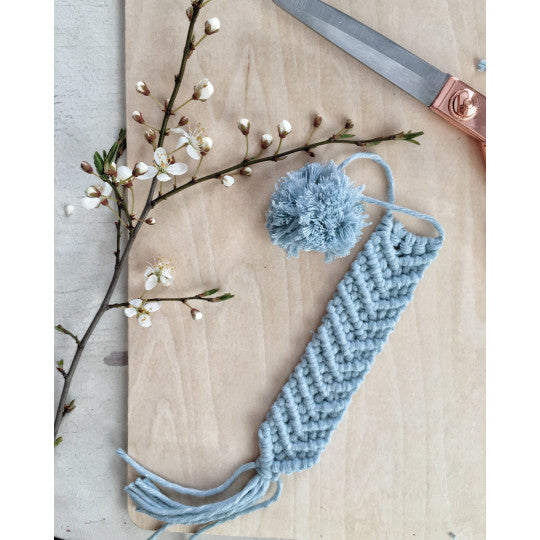 Macramé Pom-Pom Bookmark (FREE PDF Download)