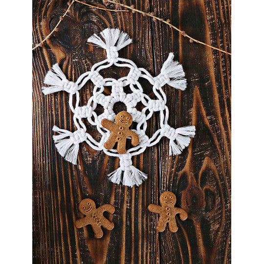 Macramé Snowflake (FREE PDF Download)