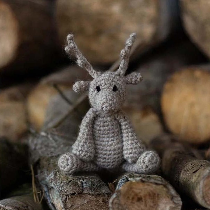 Mini Donna the Reindeer - Crochet Kit