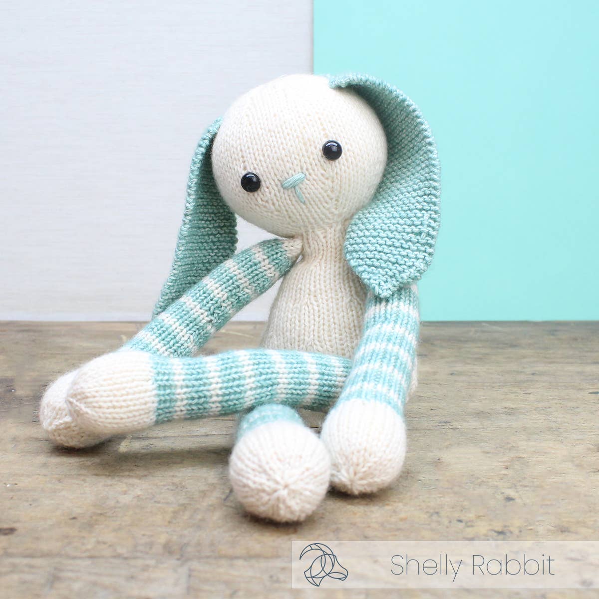 Hardicraft - Shelly Rabbit - Knitting Kit