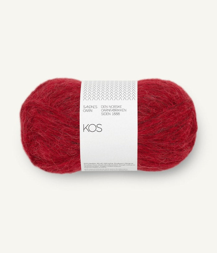 PetiteKnit Sophie Hood Knitting Kit in Sandnes Garn Kos