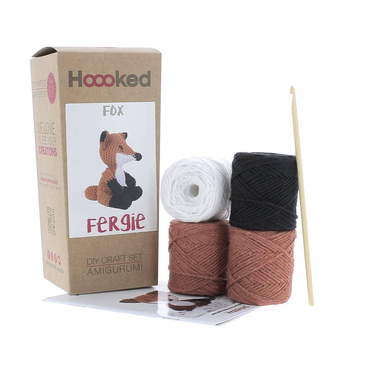 Hoooked Fergie Fox - Crochet Kit