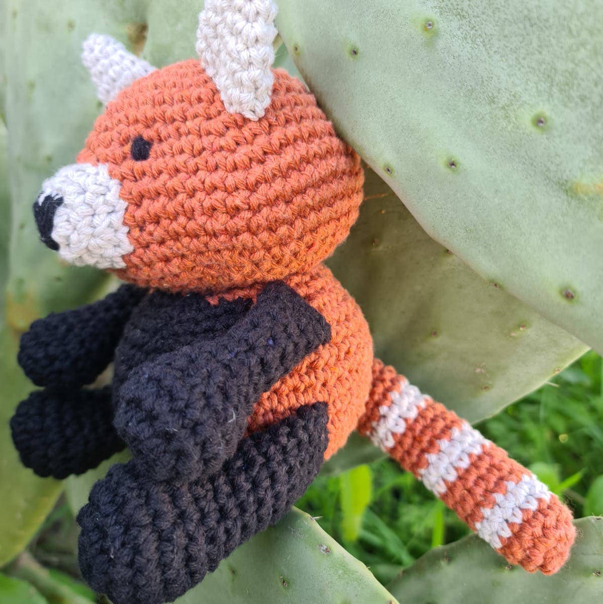 Hoooked Ling the Red Panda - Crochet Kit