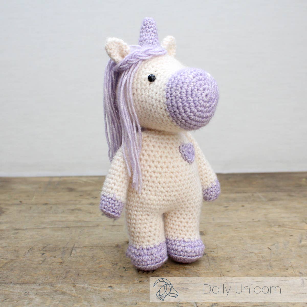 Hardicraft - Dolly la licorne - Kit de crochet