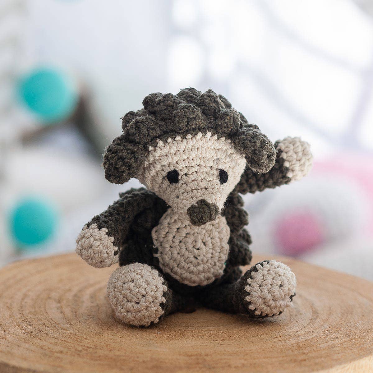 Hoooked - Hazel The Hedgehog - Crochet Kit