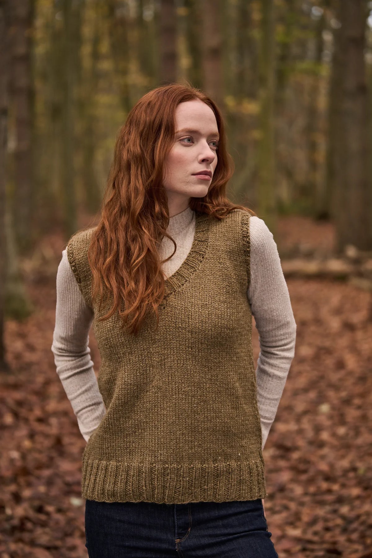 The Bramble & Fleece York Tank, a V-neck slipover in Sheepsoft DK held double