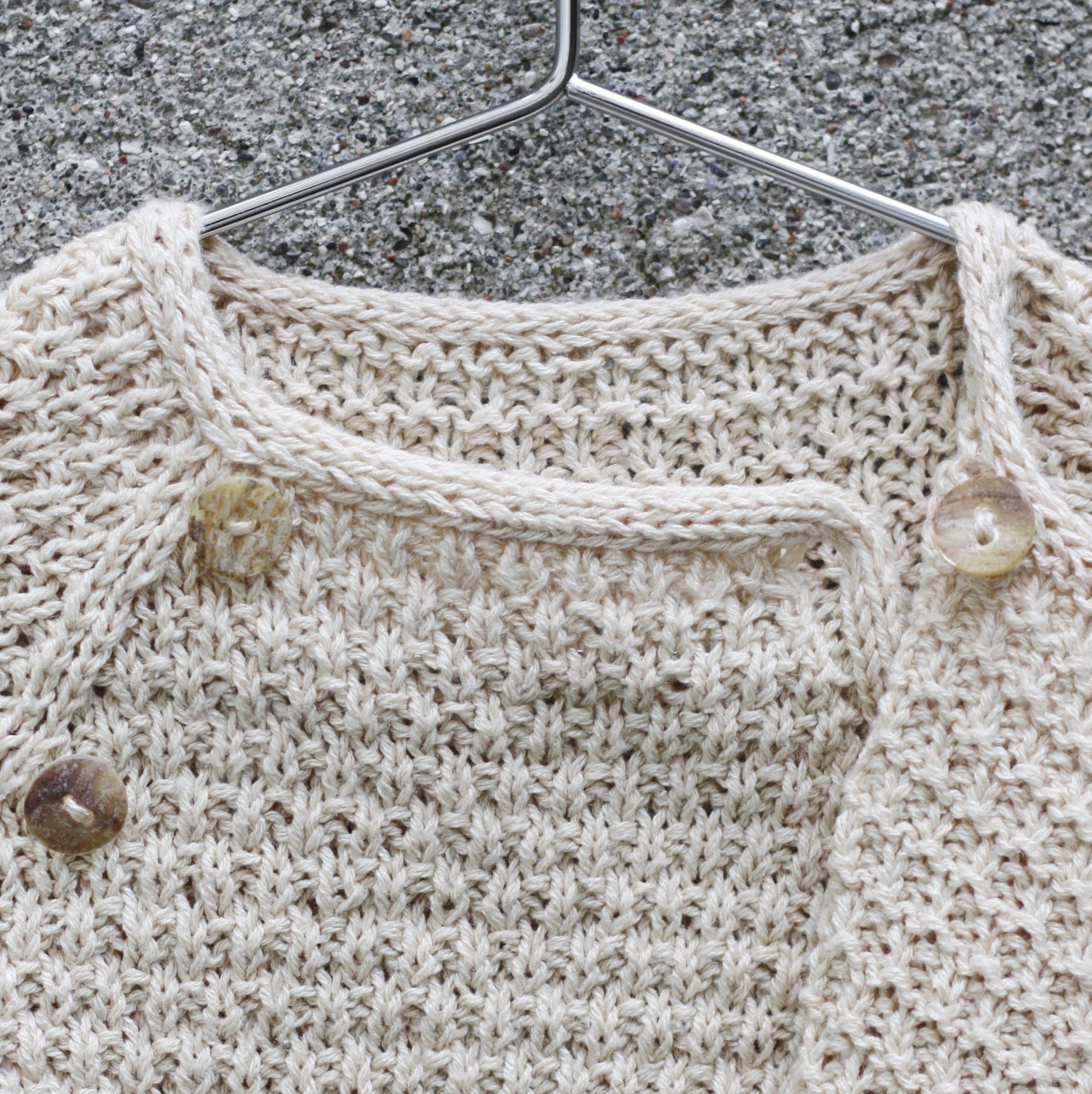 Tricot pour Olive - Wrap à l'avoine - Kit de tricot en laine mérinos