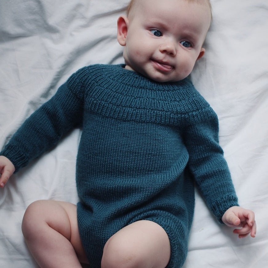 PetiteKnit Anker's Suit - Knitting Pattern