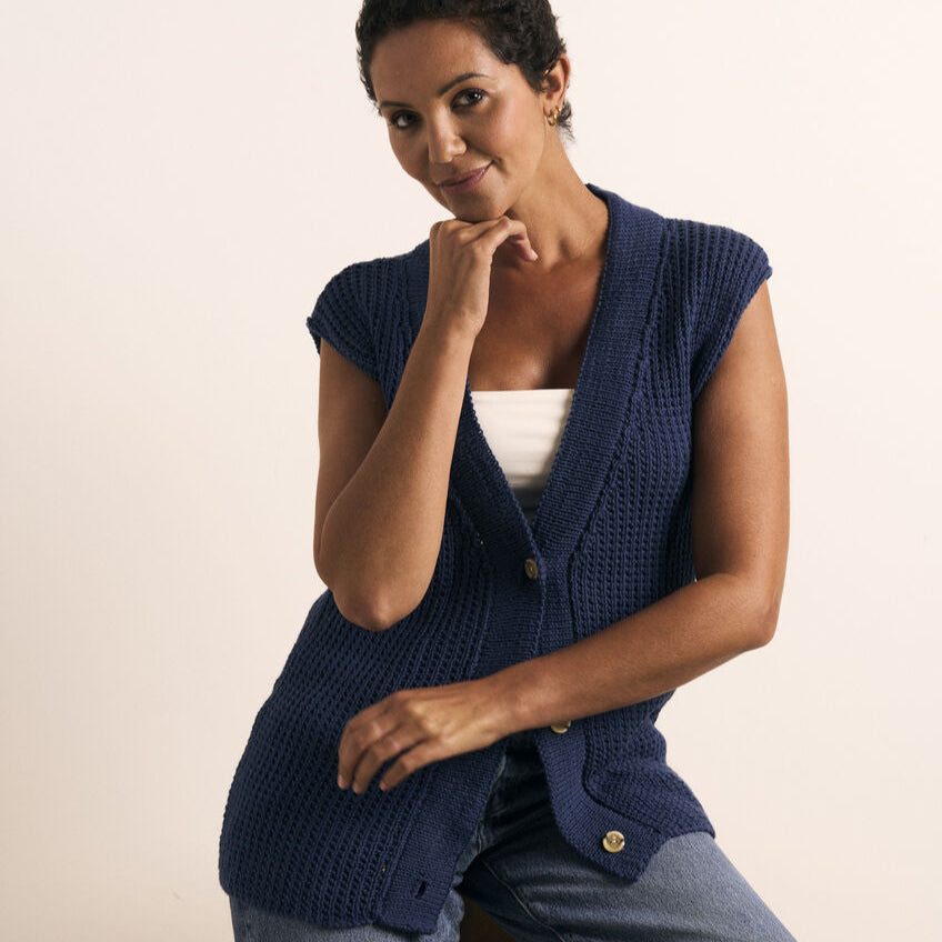 Mode chez Rowan Lisbet Vest - Patron Tricot