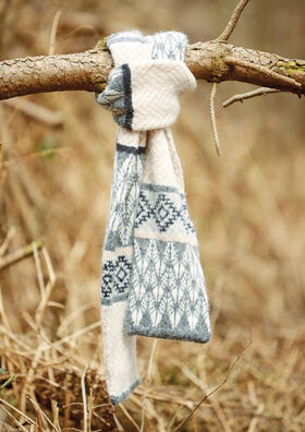 Little Inspirations: Alpaca Classic – Knitting Pattern Book