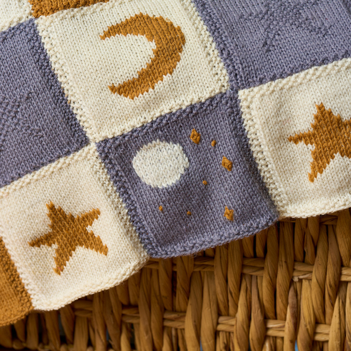 Lunar Blanket - Knitting Kit