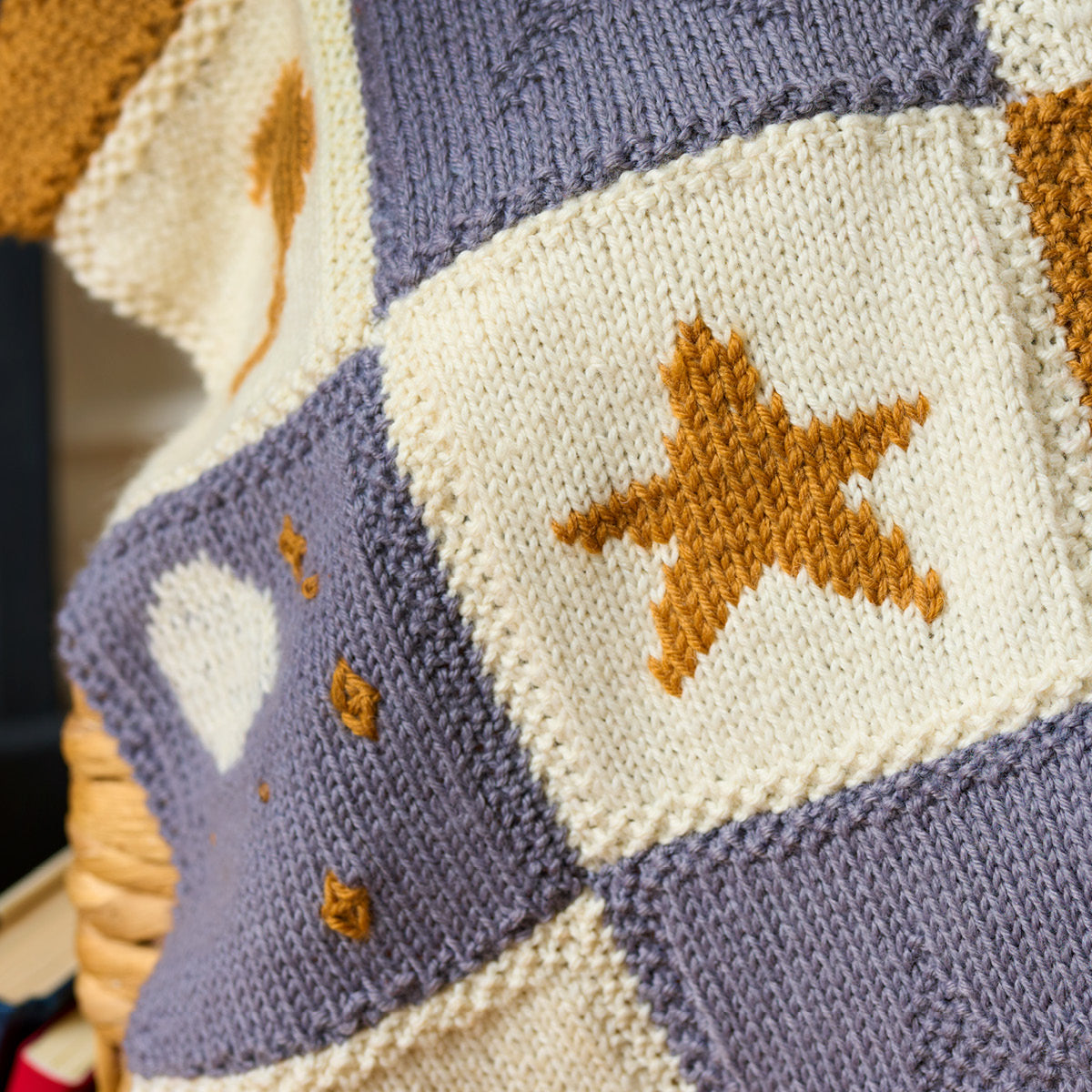 Lunar Blanket - Knitting Kit