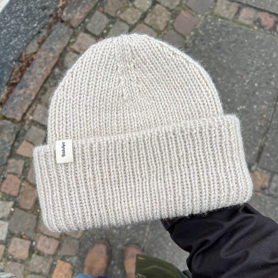 Chapeau de week-end PetiteKnit - Modèle de tricot