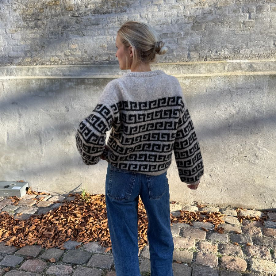 PetiteKnit Athene Sweater - Knitting Pattern