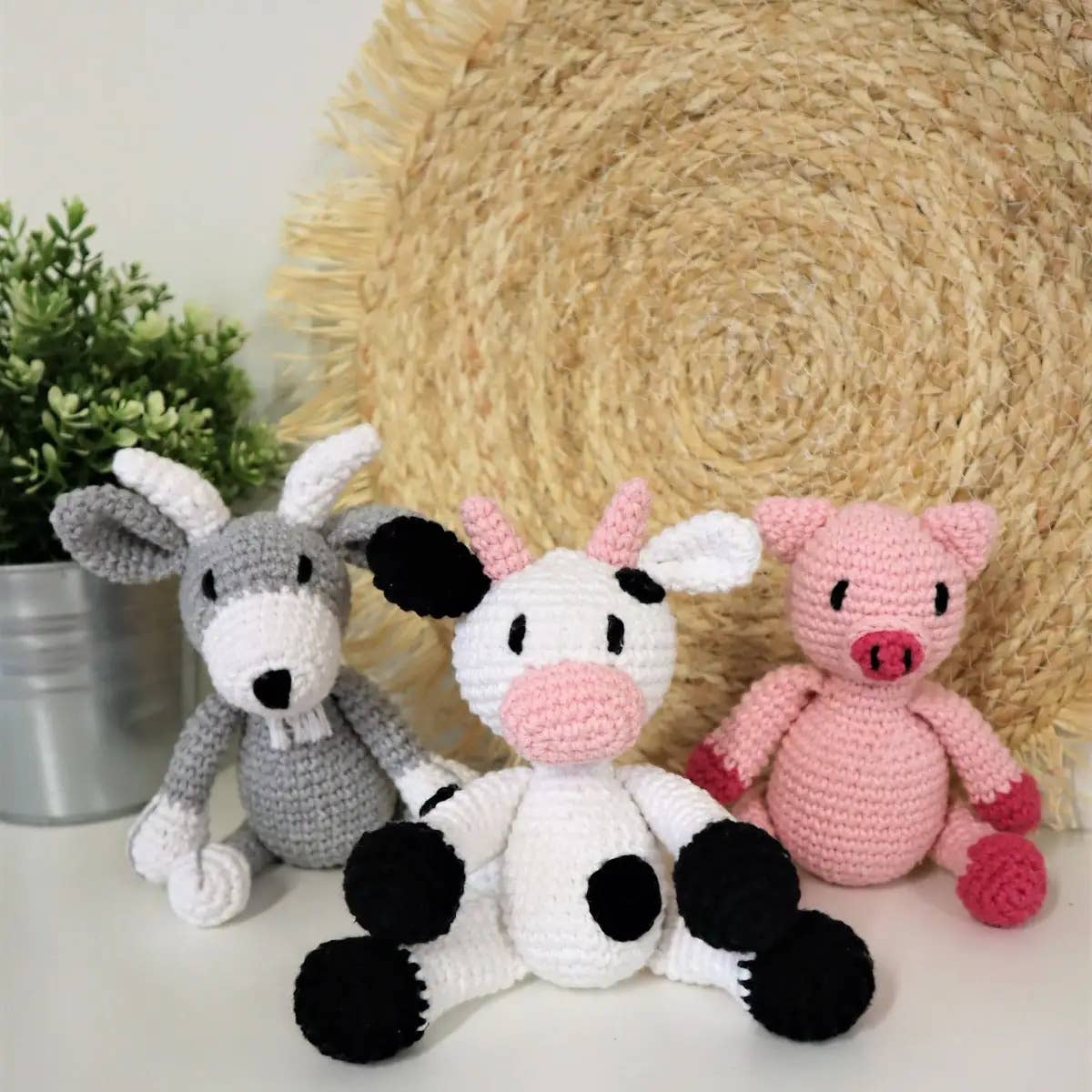 Hoooked - Farm Friends - Crochet Kit