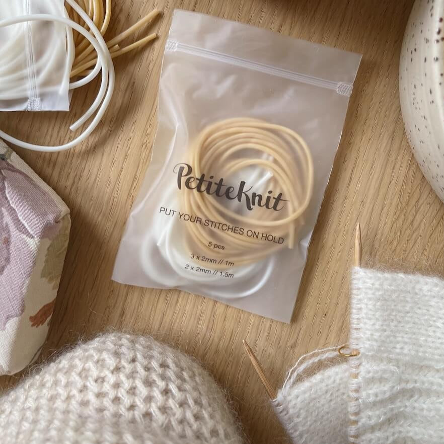 PetiteKnit elastic thread - Keep your knitting in shape