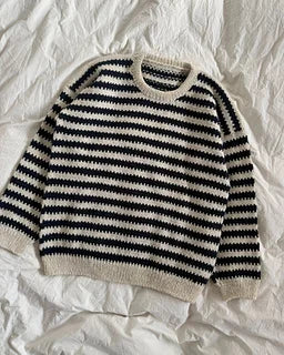 PetiteKnit Otto Sweater Man - Knitting Kit in Sandnes Garn Atlas