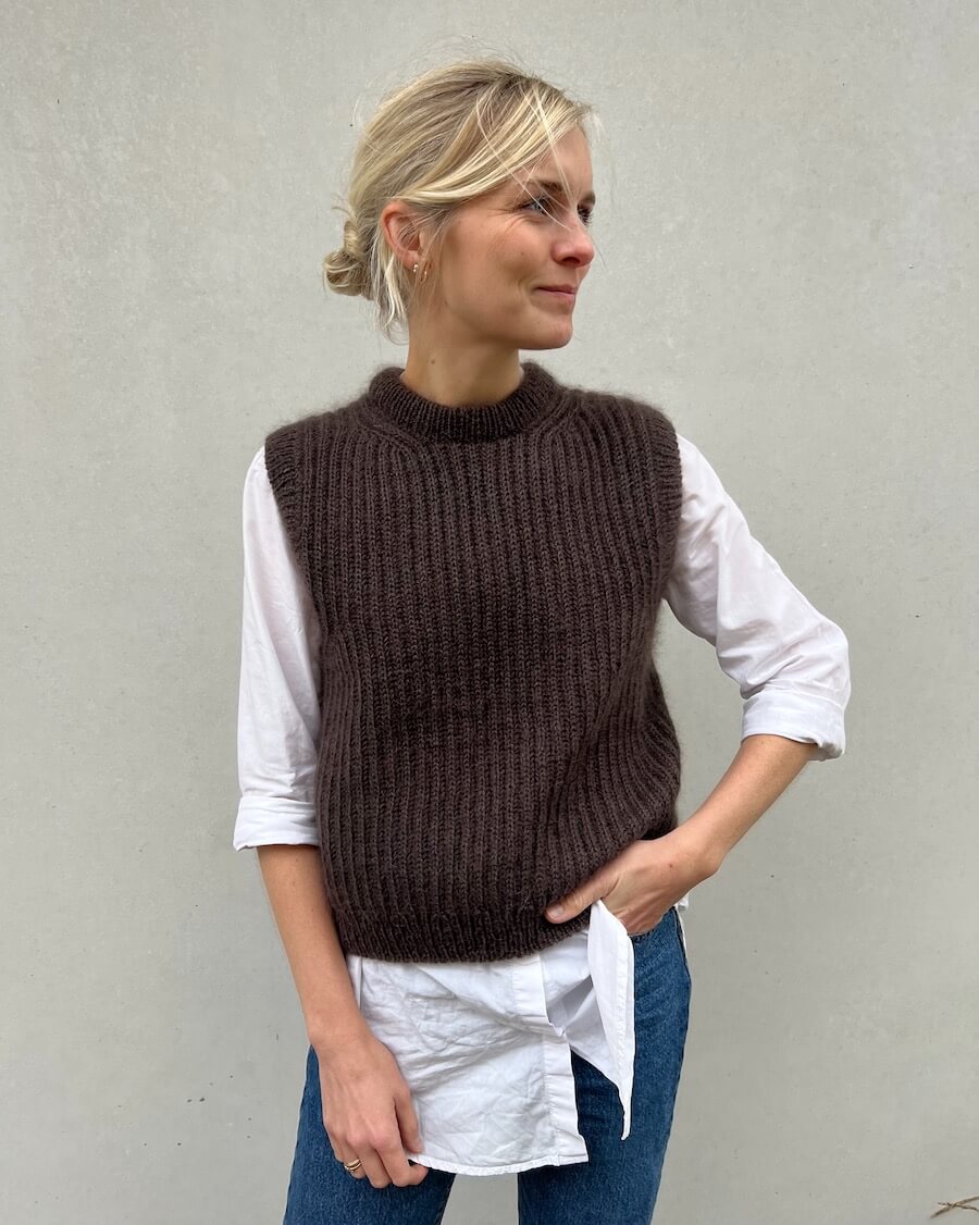 Pull sans manches PetiteKnit de septembre – Modèle de tricot