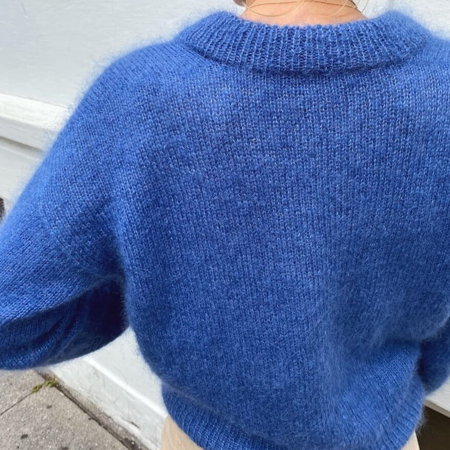 Pull Stockholm col V PetiteKnit - Patron de tricot