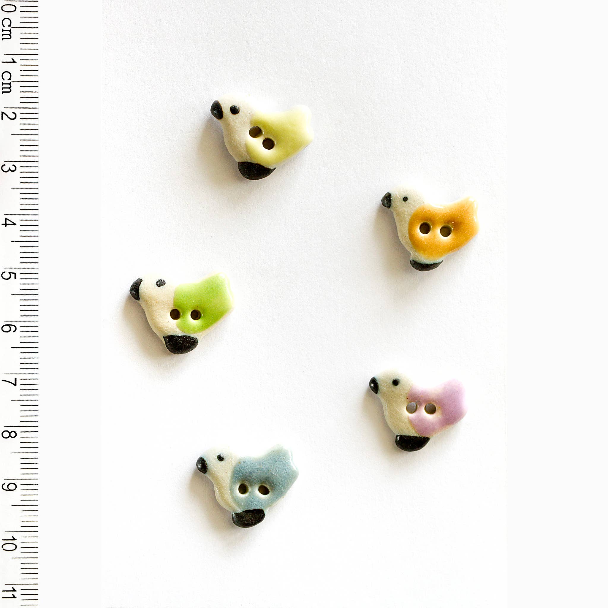Incomparable Buttons - 5 Small Bird Buttons