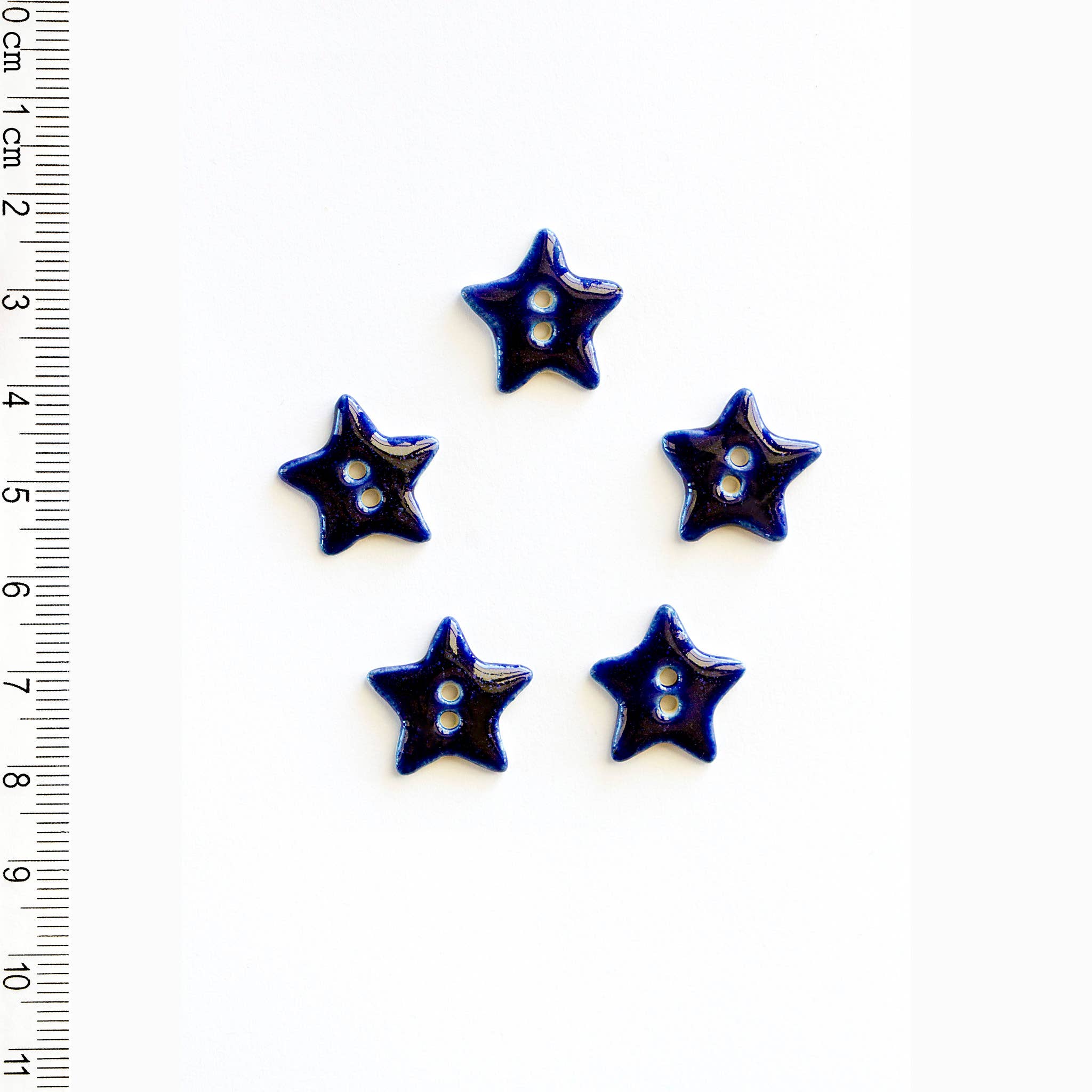 Incomparable Buttons - 5 Blue Star Buttons