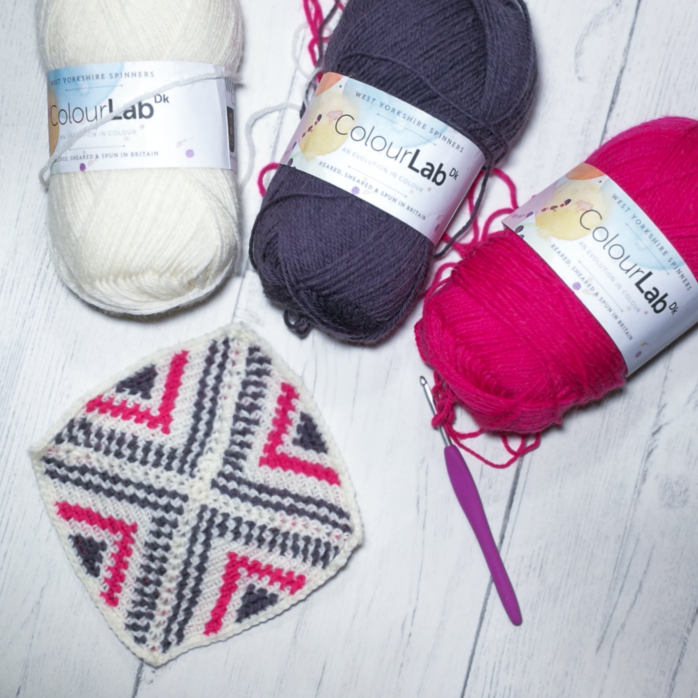 WYS ColourLab Cushion CAL yarn pack