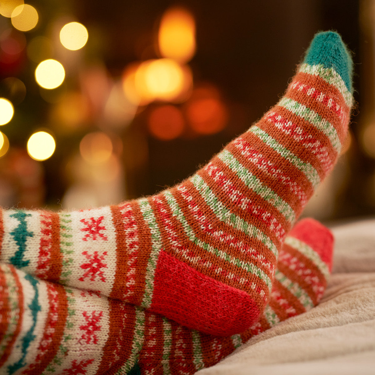 WYS Gretel - Knitted Christmas Motif Sock Pattern (PDF Download)