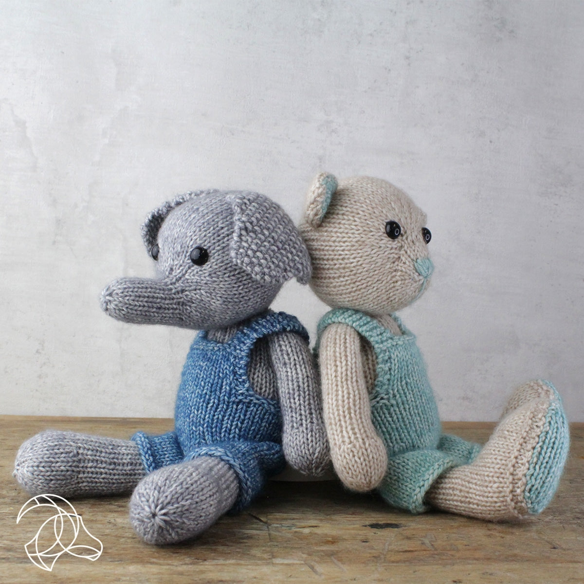 HardiCraft Freek Elephant Knitting Kit