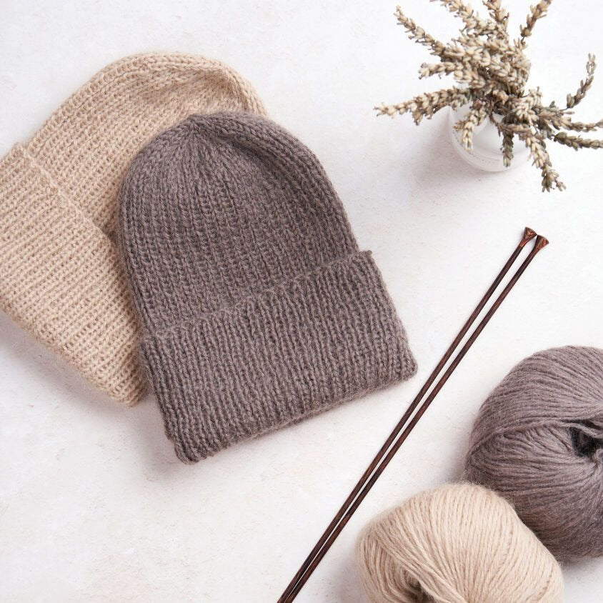 Riley Beanie - Knitting Kit