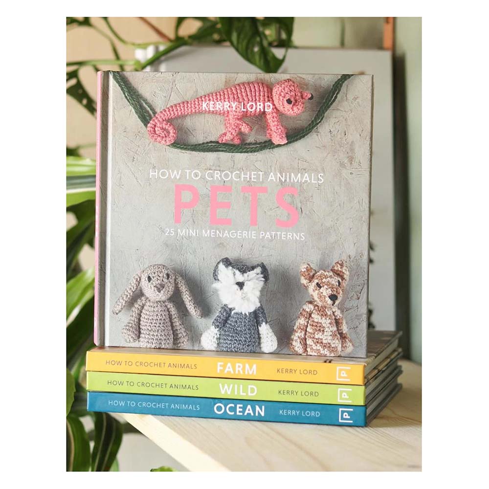 How to Crochet: PETS Mini Menagerie Book by Kerry Lord